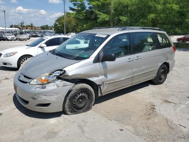 2009 Toyota Sienna CE