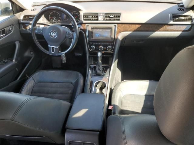 2014 Volkswagen Passat SEL