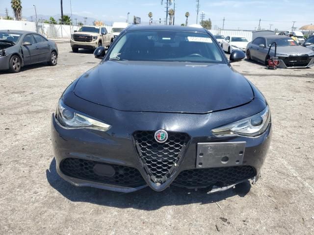 2017 Alfa Romeo Giulia TI