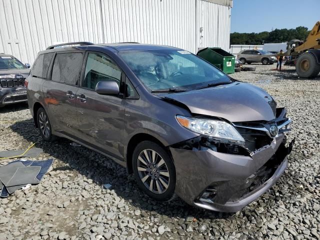 2020 Toyota Sienna LE