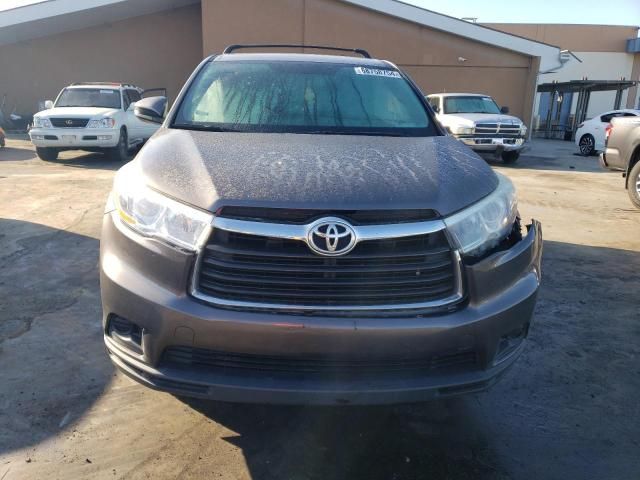 2016 Toyota Highlander LE