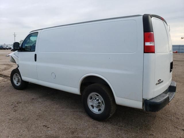 2020 Chevrolet Express G2500