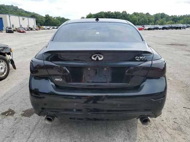 2015 Infiniti Q70 3.7