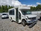 2006 Ford Econoline E350 Super Duty Cutaway Van