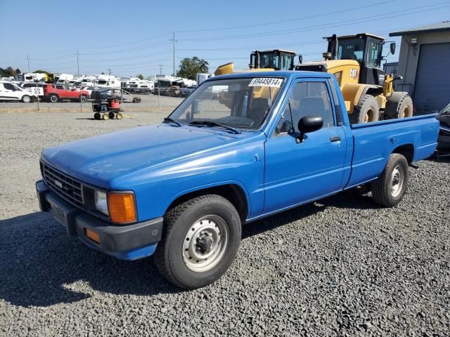 1985 Toyota Pickup 1 TON Long BED RN55