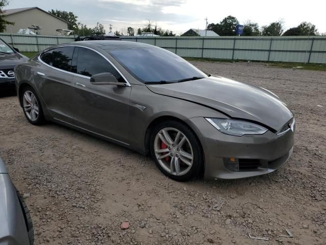 2015 Tesla Model S 85D