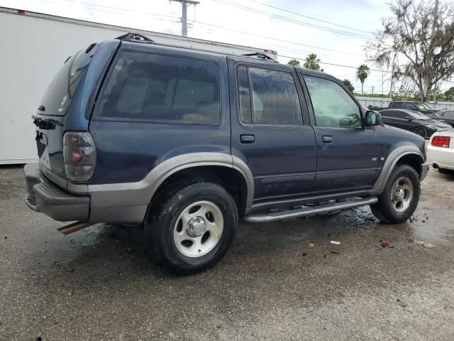 2001 Ford Explorer XLT