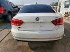 2013 Volkswagen Passat SE