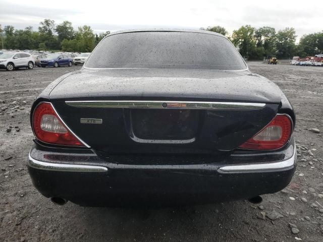 2004 Jaguar XJ8