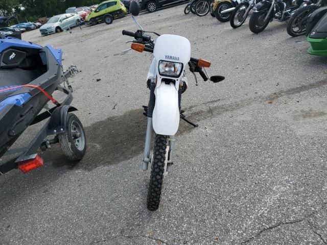 1998 Yamaha XT225