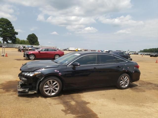 2019 Toyota Avalon XLE