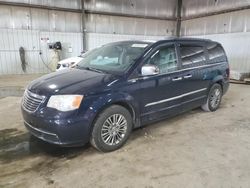 Chrysler Vehiculos salvage en venta: 2013 Chrysler Town & Country Touring L