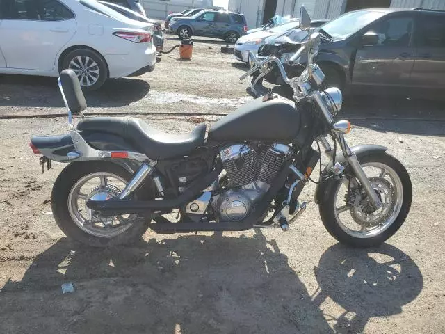 1998 Honda VT1100 C