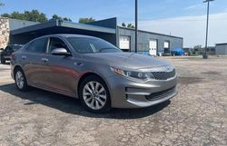 2016 KIA Optima EX en venta en Woodhaven, MI