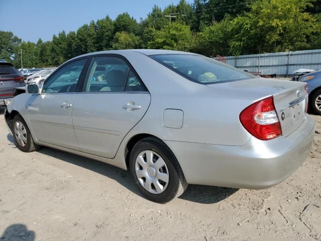 2004 Toyota Camry LE