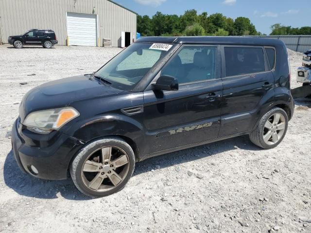 2011 KIA Soul +