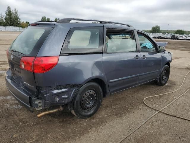 2008 Toyota Sienna CE