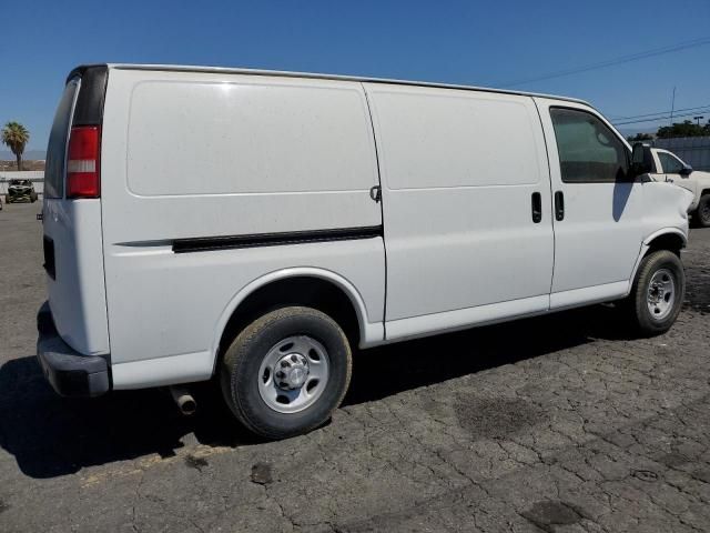 2015 Chevrolet Express G2500