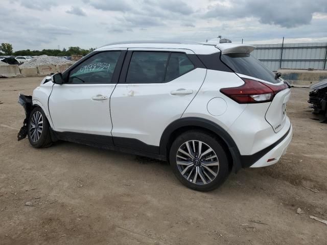 2022 Nissan Kicks SV