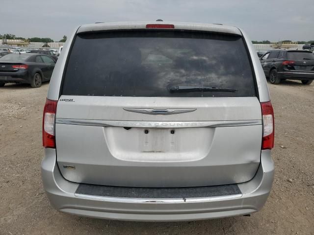 2012 Chrysler Town & Country Touring