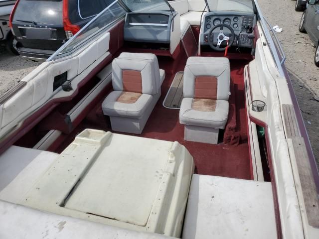 1990 Maxum Boat