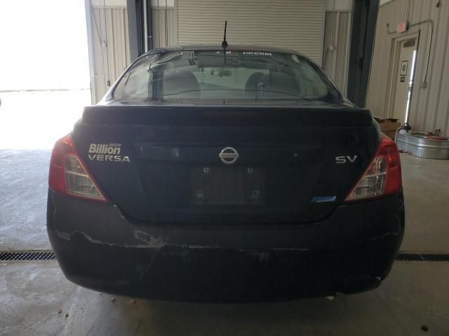 2013 Nissan Versa S