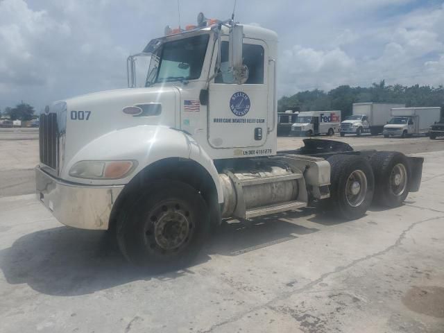 2012 Peterbilt 382