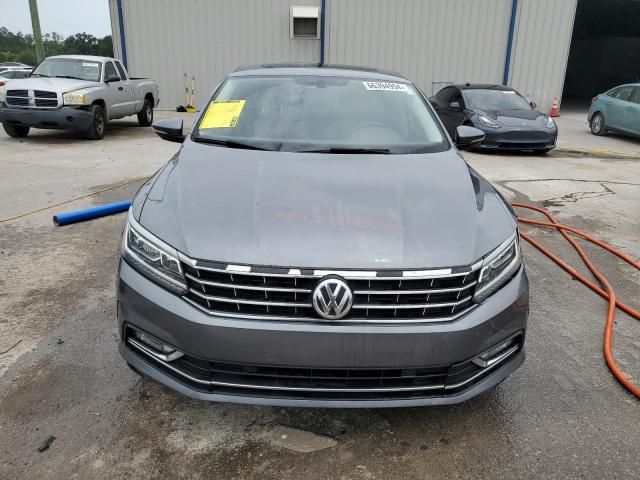 2018 Volkswagen Passat SE