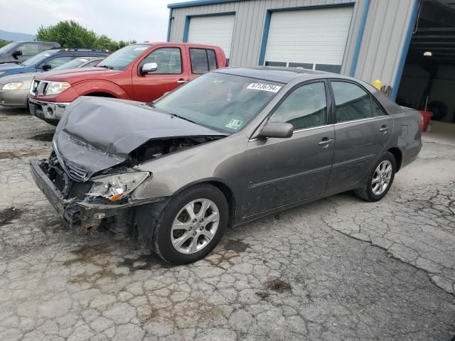 2005 Toyota Camry LE