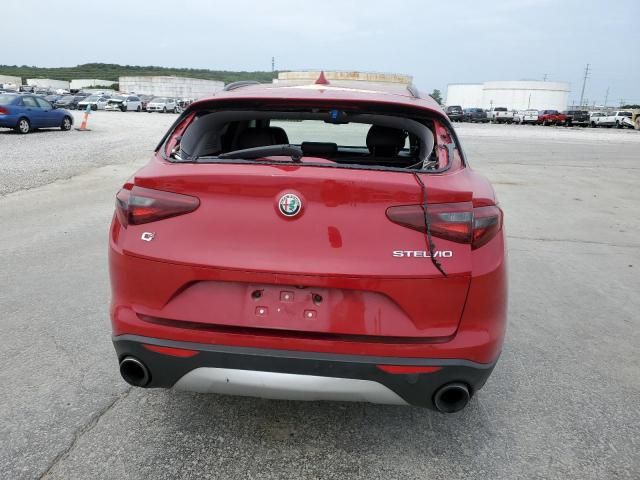 2018 Alfa Romeo Stelvio Sport