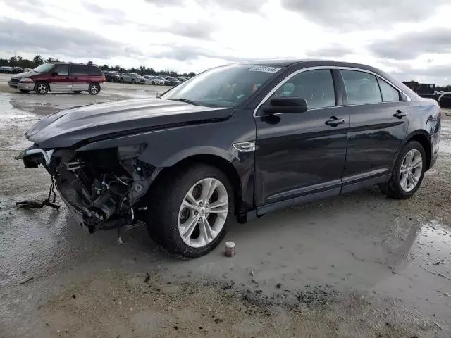 2014 Ford Taurus SEL