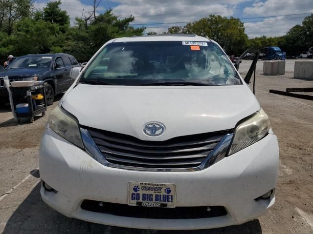 2011 Toyota Sienna XLE