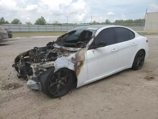 2018 Alfa Romeo Giulia TI