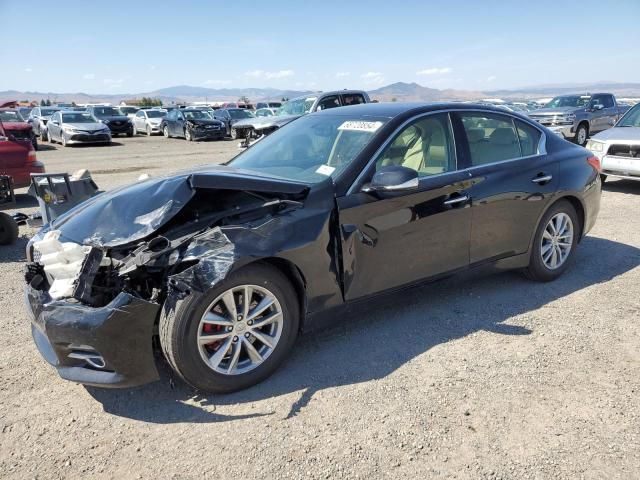 2016 Infiniti Q50 Premium