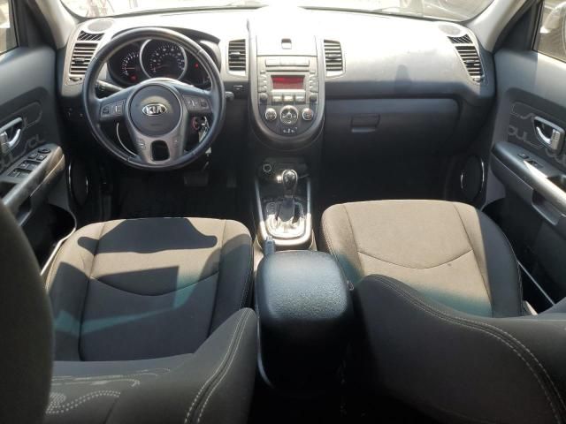 2013 KIA Soul +