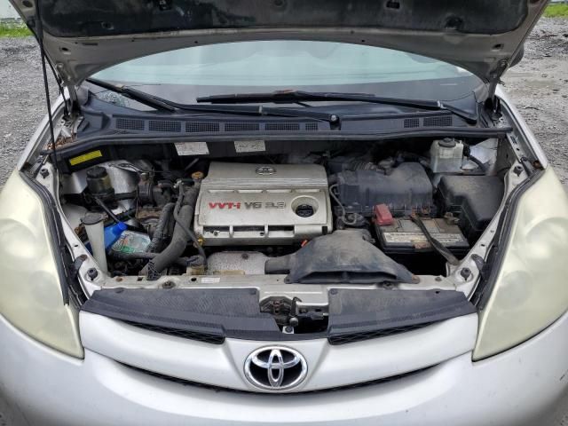 2006 Toyota Sienna CE