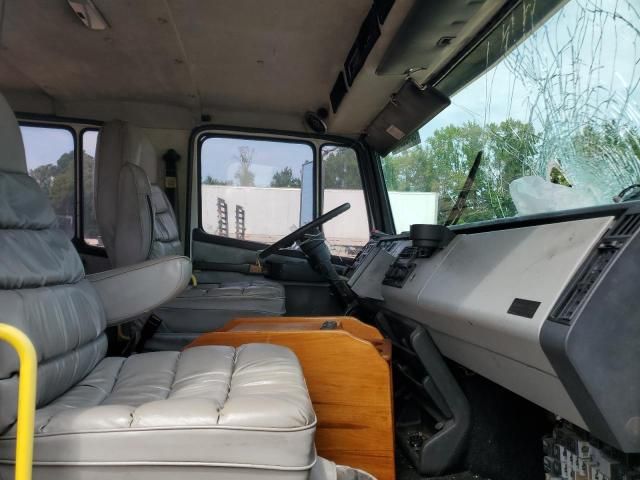 1997 Freightliner Medium Conventional FL50