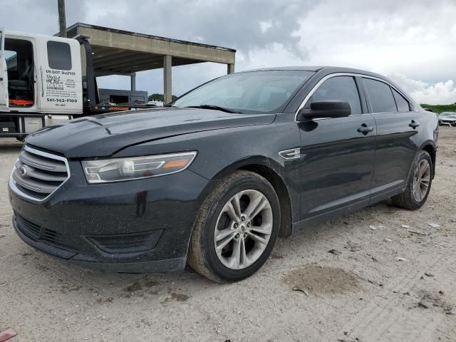 2015 Ford Taurus SE