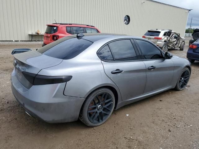 2017 Alfa Romeo Giulia