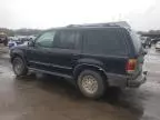 2000 Ford Explorer XLS