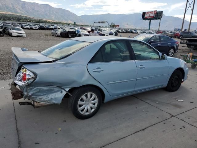 2005 Toyota Camry LE