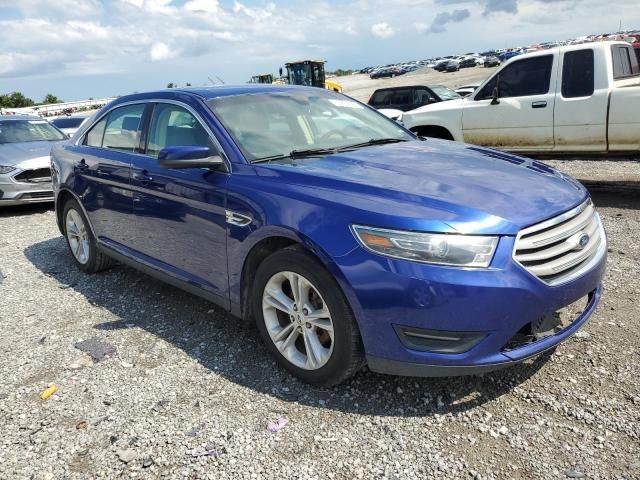 2015 Ford Taurus SEL