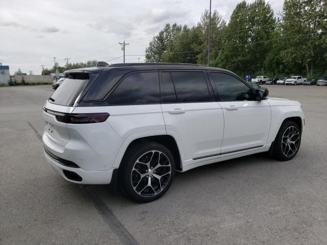 2022 Jeep Grand Cherokee Summit