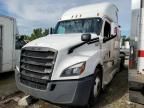 2018 Freightliner Cascadia 126