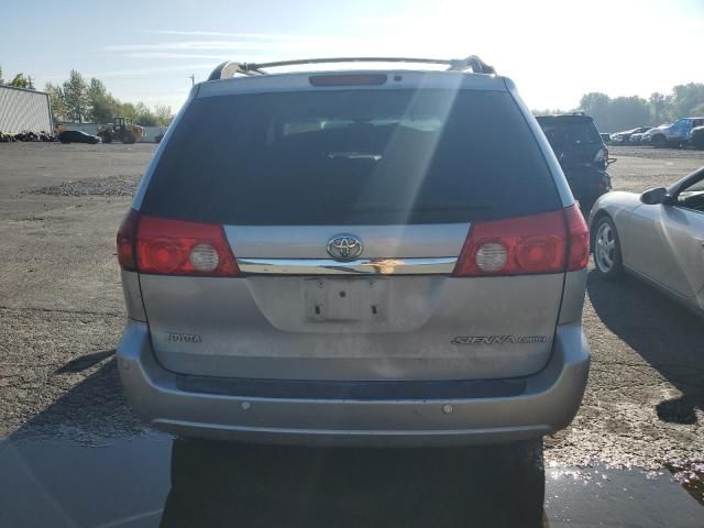 2007 Toyota Sienna XLE