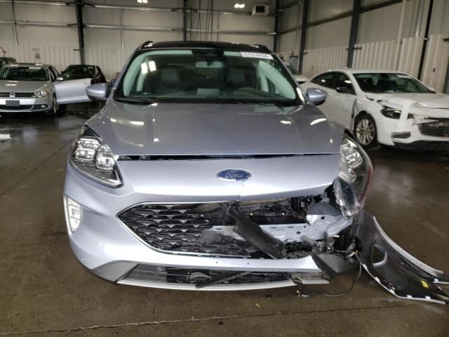 2022 Ford Escape Titanium