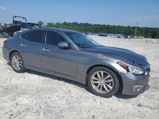 2017 Infiniti Q70 3.7