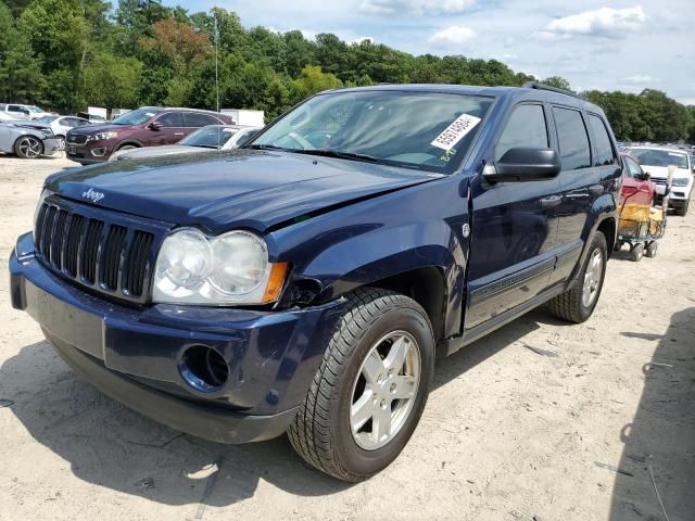 2006 Jeep Grand Cherokee Laredo