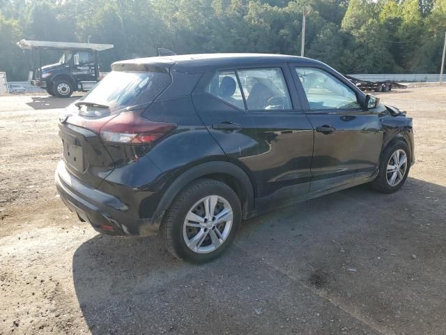 2021 Nissan Kicks S