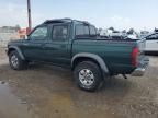 2000 Nissan Frontier Crew Cab XE